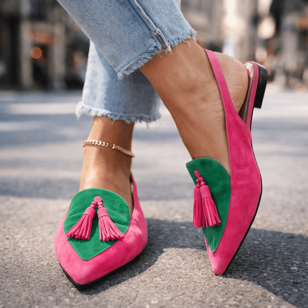 Lorena Sandalias con Tiras y Borlas