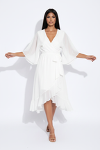 Vestido blanco pose 4