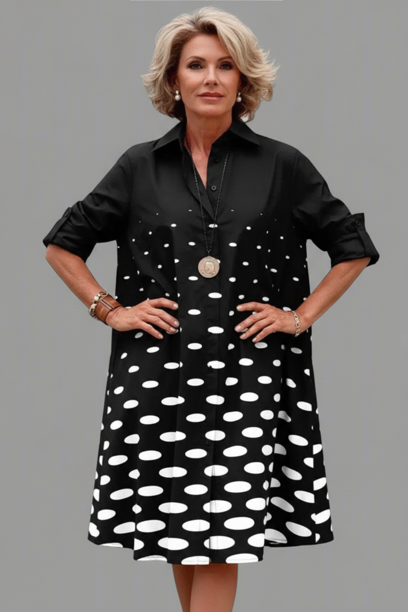 Vestido midi negro - pose frontal