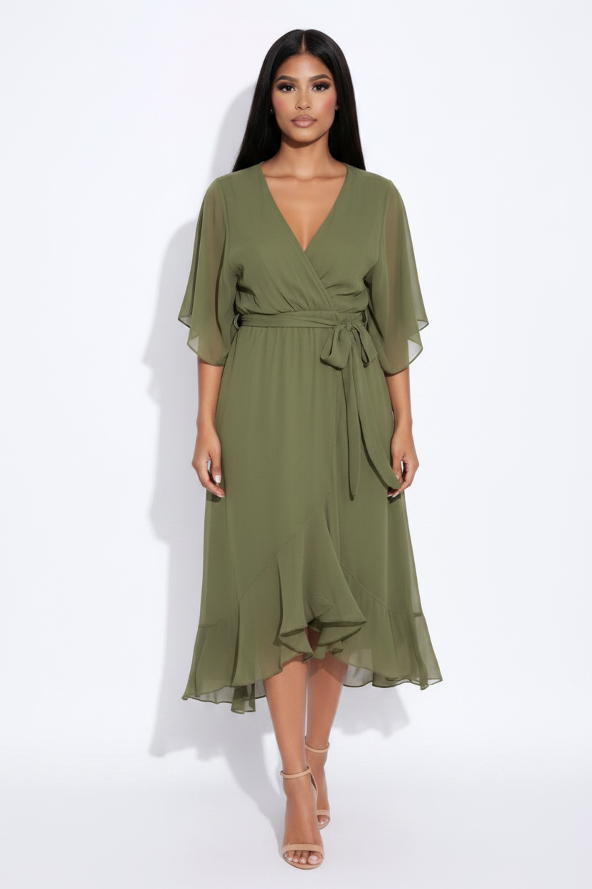 Vestido verde salvia pose 1