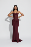 Modelo vestido sirena reloj de arena burdeos - power pose