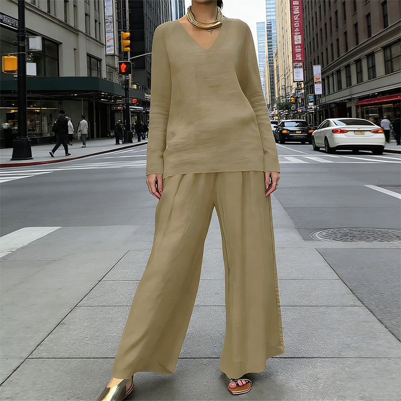 Conjunto con cuello en V y pantalones de pierna ancha